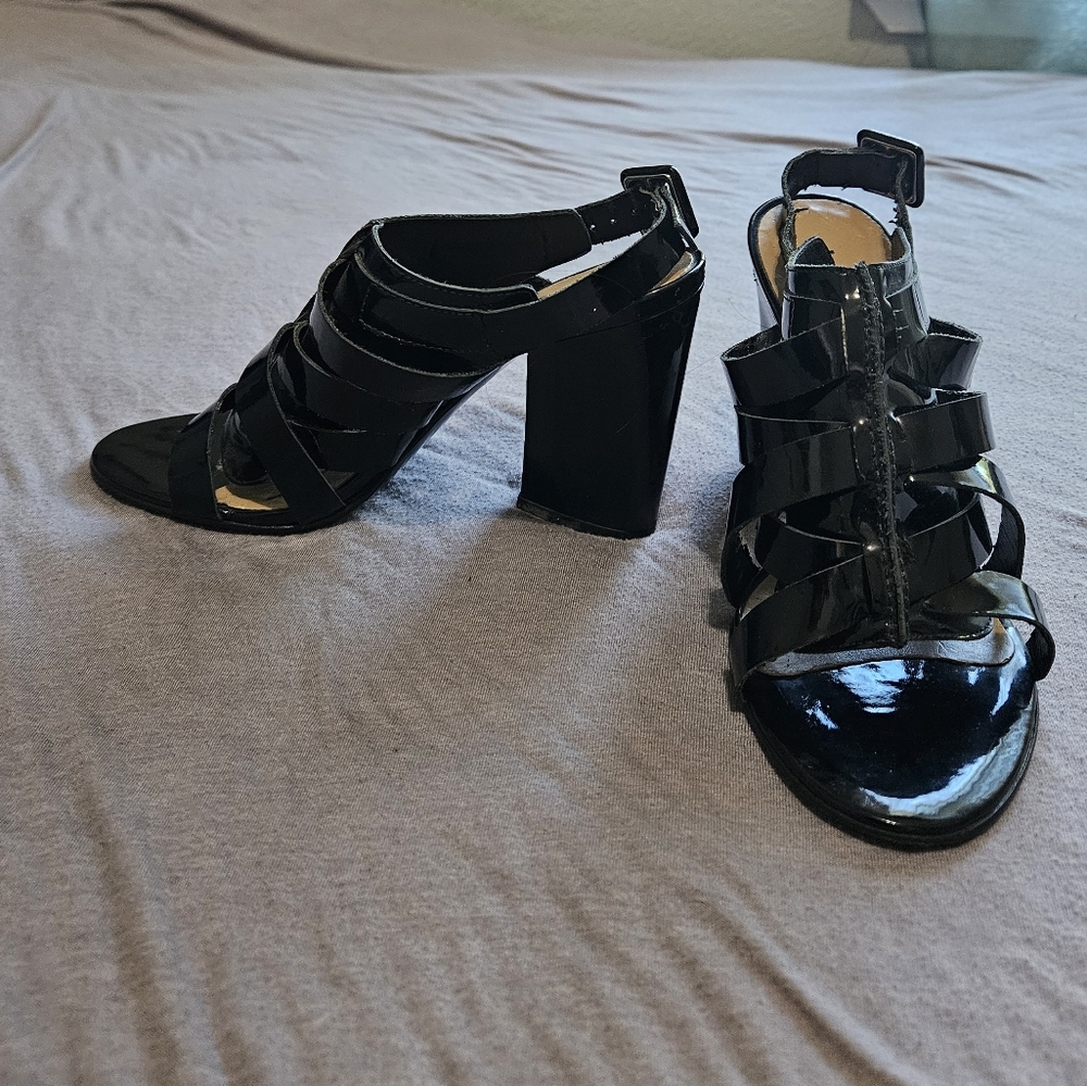 Bebe Black Heels Elegant Strappy Design